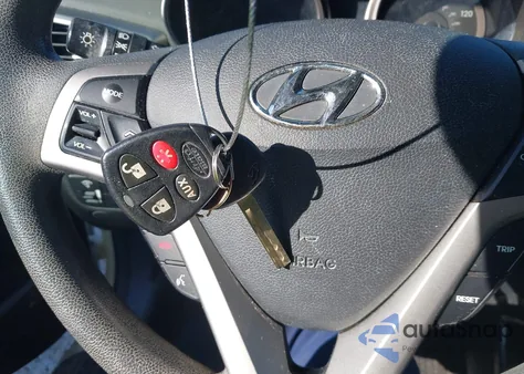 2016 Hyundai Veloster из США, поврежденный, VIN KMHTC6AD8GU280399